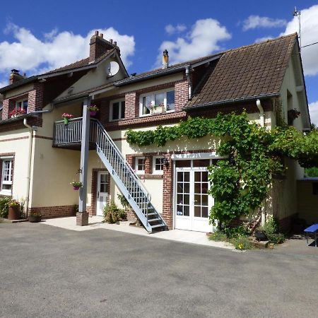 La Fontainoise Bed and Breakfast Fontaine-sur-Somme Εξωτερικό φωτογραφία
