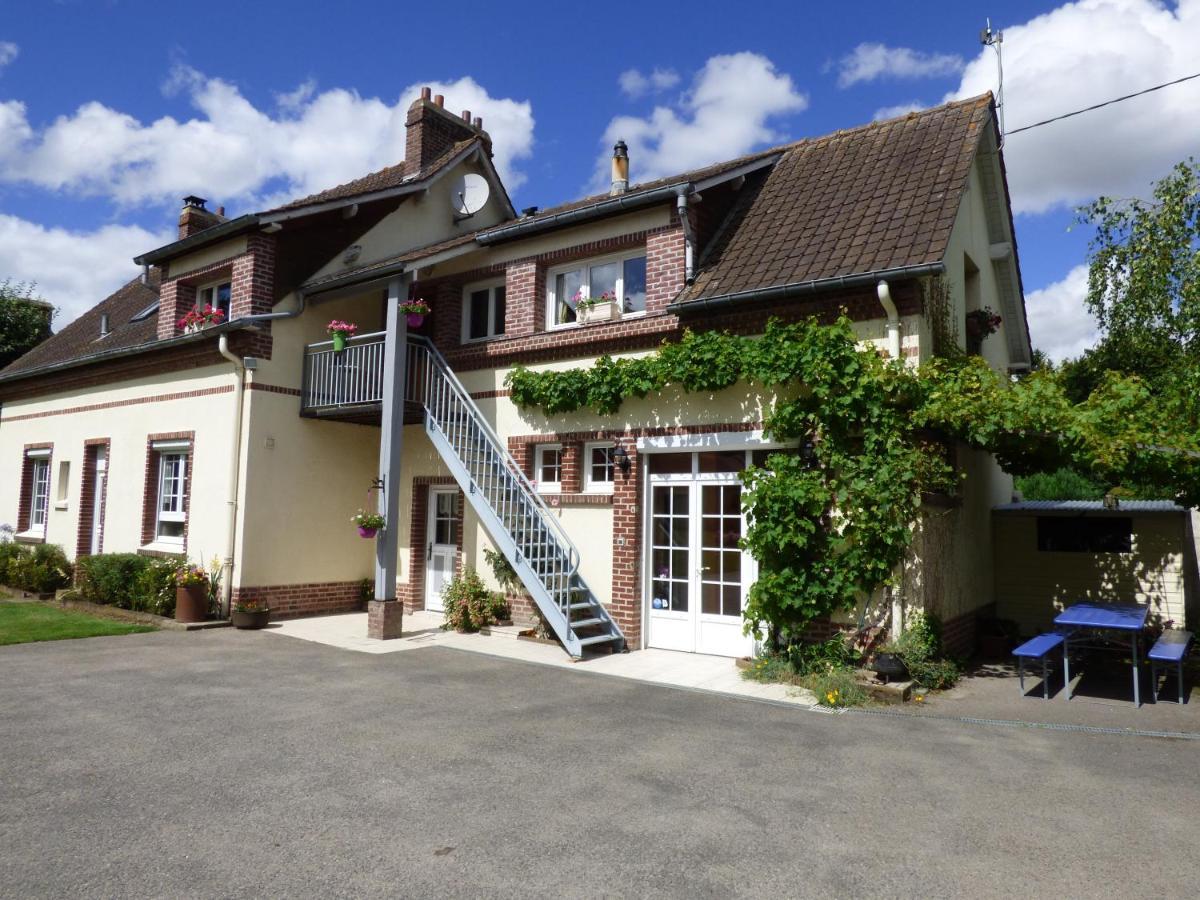 La Fontainoise Bed and Breakfast Fontaine-sur-Somme Εξωτερικό φωτογραφία